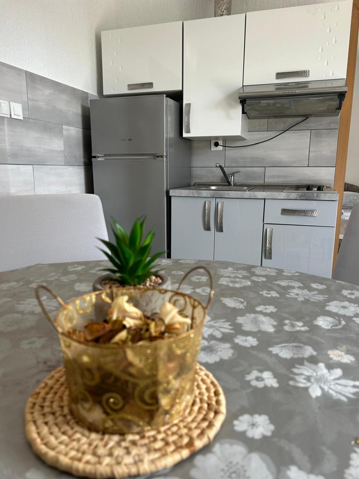 Apartmani Grgic Trogir Zewnętrze zdjęcie