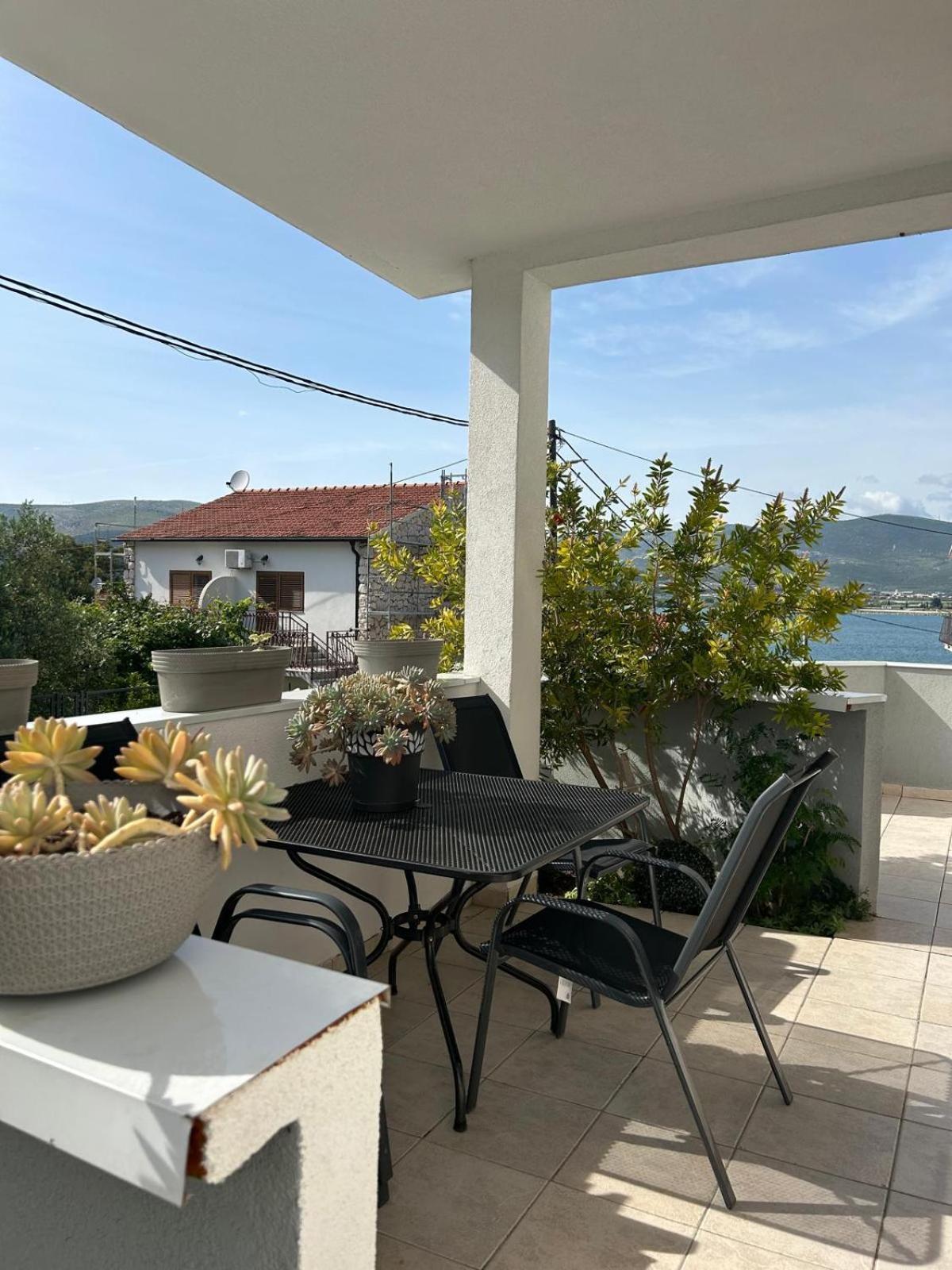 Apartmani Grgic Trogir Zewnętrze zdjęcie
