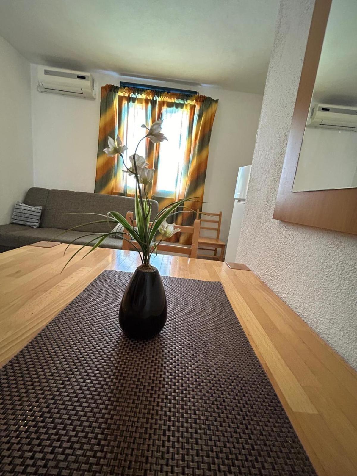 Apartmani Grgic Trogir Zewnętrze zdjęcie