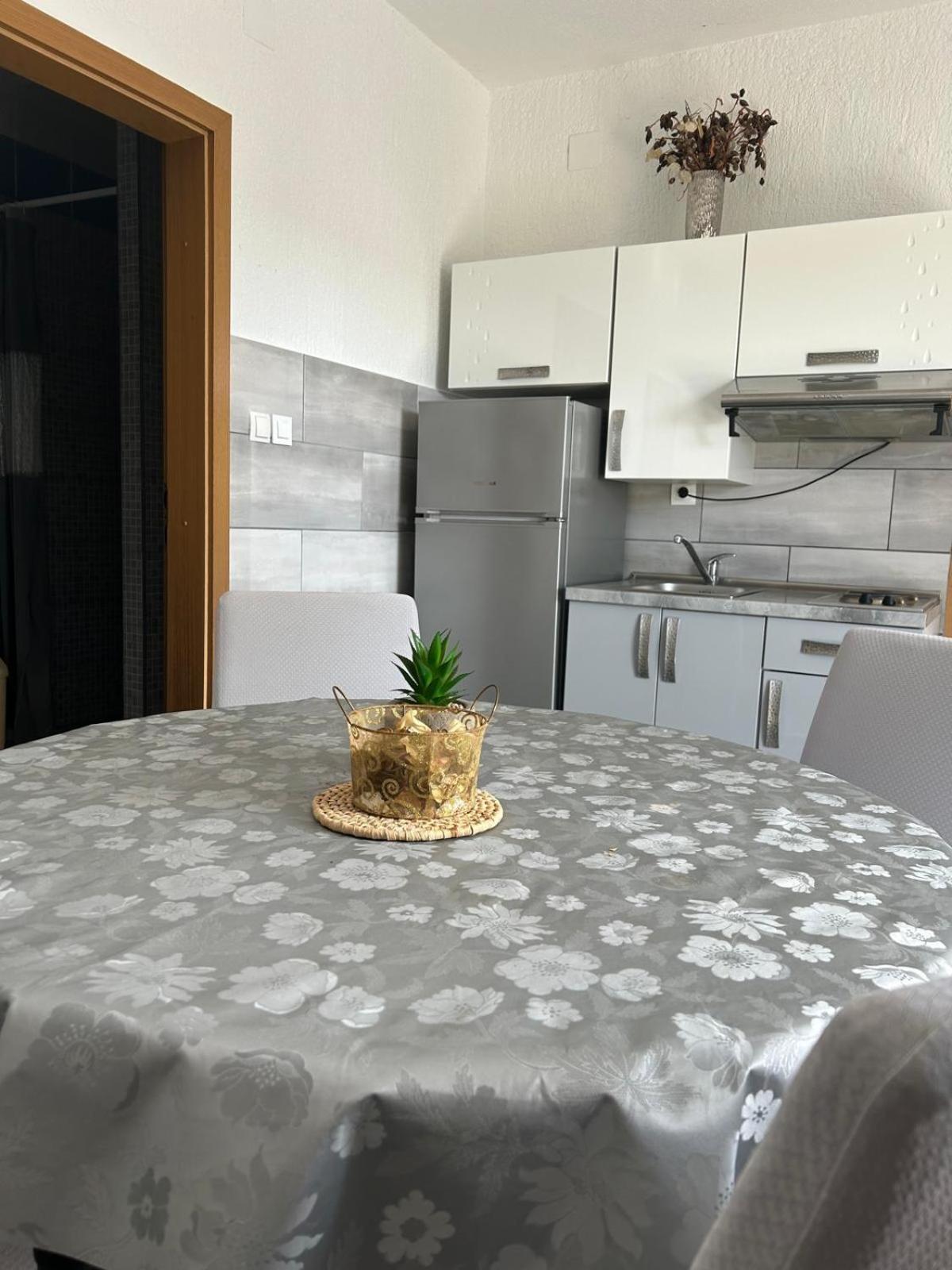 Apartmani Grgic Trogir Zewnętrze zdjęcie